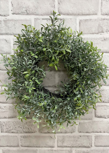 Faux Mini Leaf Boxwood Wreath