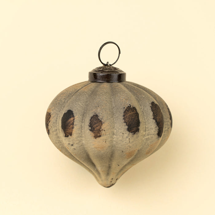 Heirloom Holiday Ornament