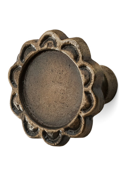 Knob 42 - Iron Flower