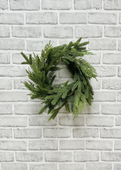 Faux Fresh Touch Sprue & Cedar Candle Ring