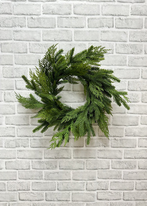 Faux Fresh Touch Sprue & Cedar Candle Ring