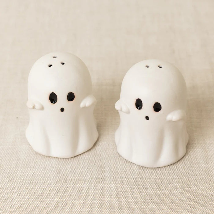 Salt & Pepper Shakers - Ghosts