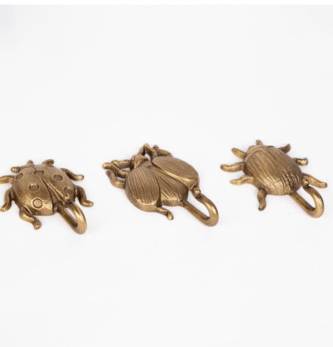 Cast Iron Gold Hook - Bug