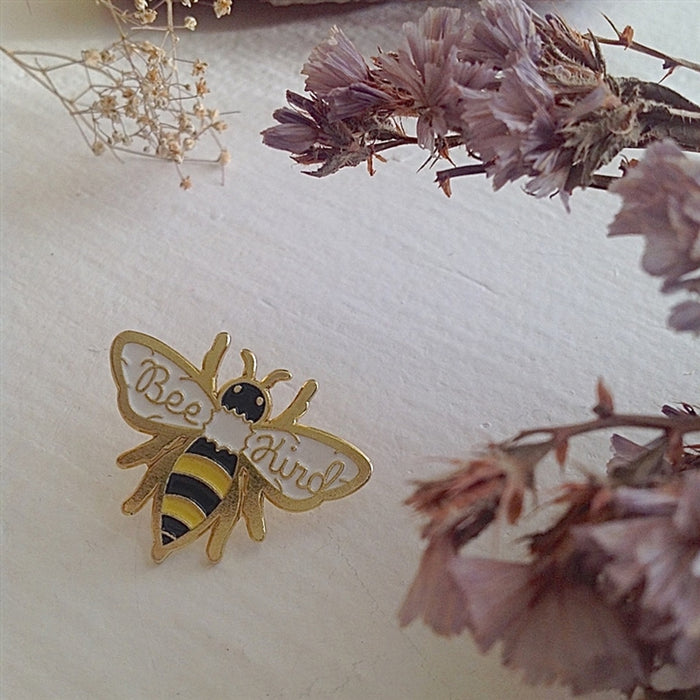 Enamel Pin - "Bubilas" Bee